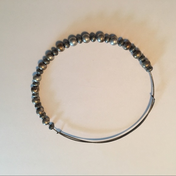 Chic Bangles - Picture 5 of 5